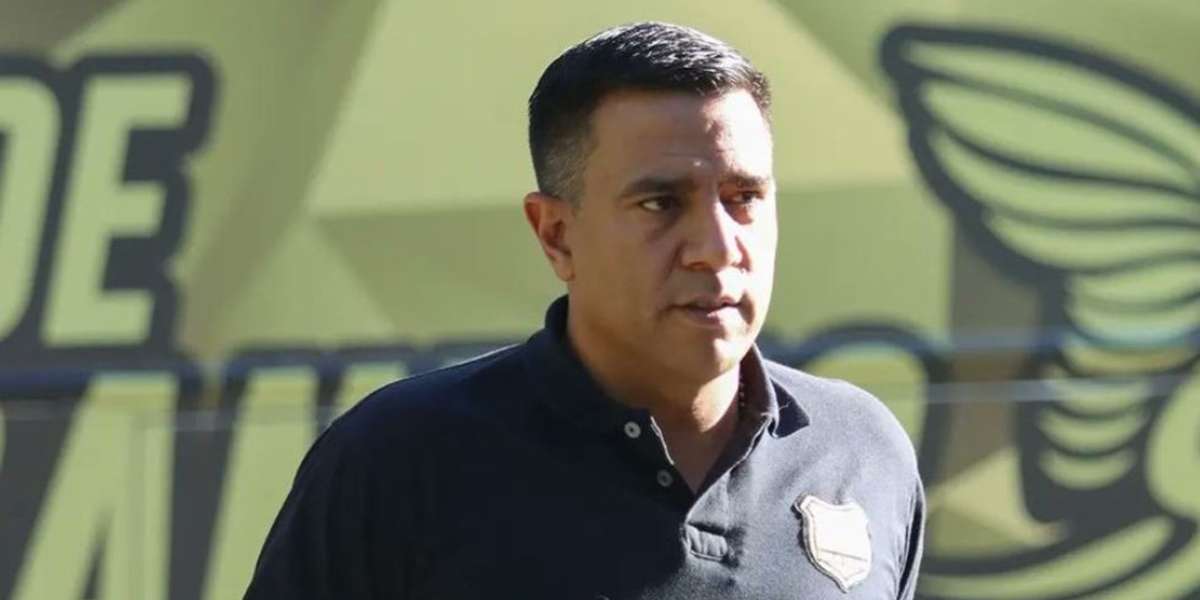 El entrenador vinotinto no para de hacer historia desde su llegada a Colombia