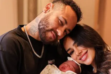 Ney con su pareja y su hija